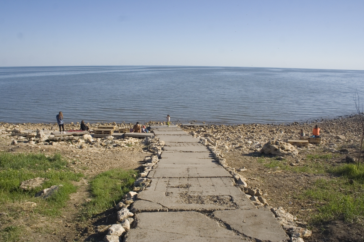 Станция морская таганрог. Парк морская Ростовская область. Станция морская Ростовская область пляж.