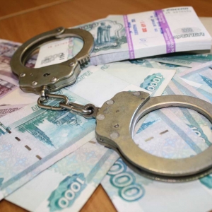 Задержан житель Ростова-на-Дону, пытавшийся дать взятку в 100 тысяч рублей следователю наркоконтроля