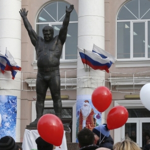 Памятник Василию Алексееву