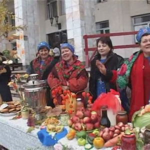 В Ростове-на-Дону планируется проводить сельскохозяйственные ярмарки, на которых горожане смогут приобрести продукцию местного производства по ценам ниже рыночных.