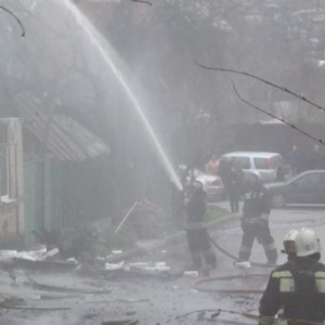 Вчера в Ростове-на-Дону по улице Текучева произошел пожар, он начался примерно в 16 часов. 