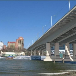 Пешеходное движение по Ворошиловскому мосту в Ростове-на-Дону откроется в октябре этого года