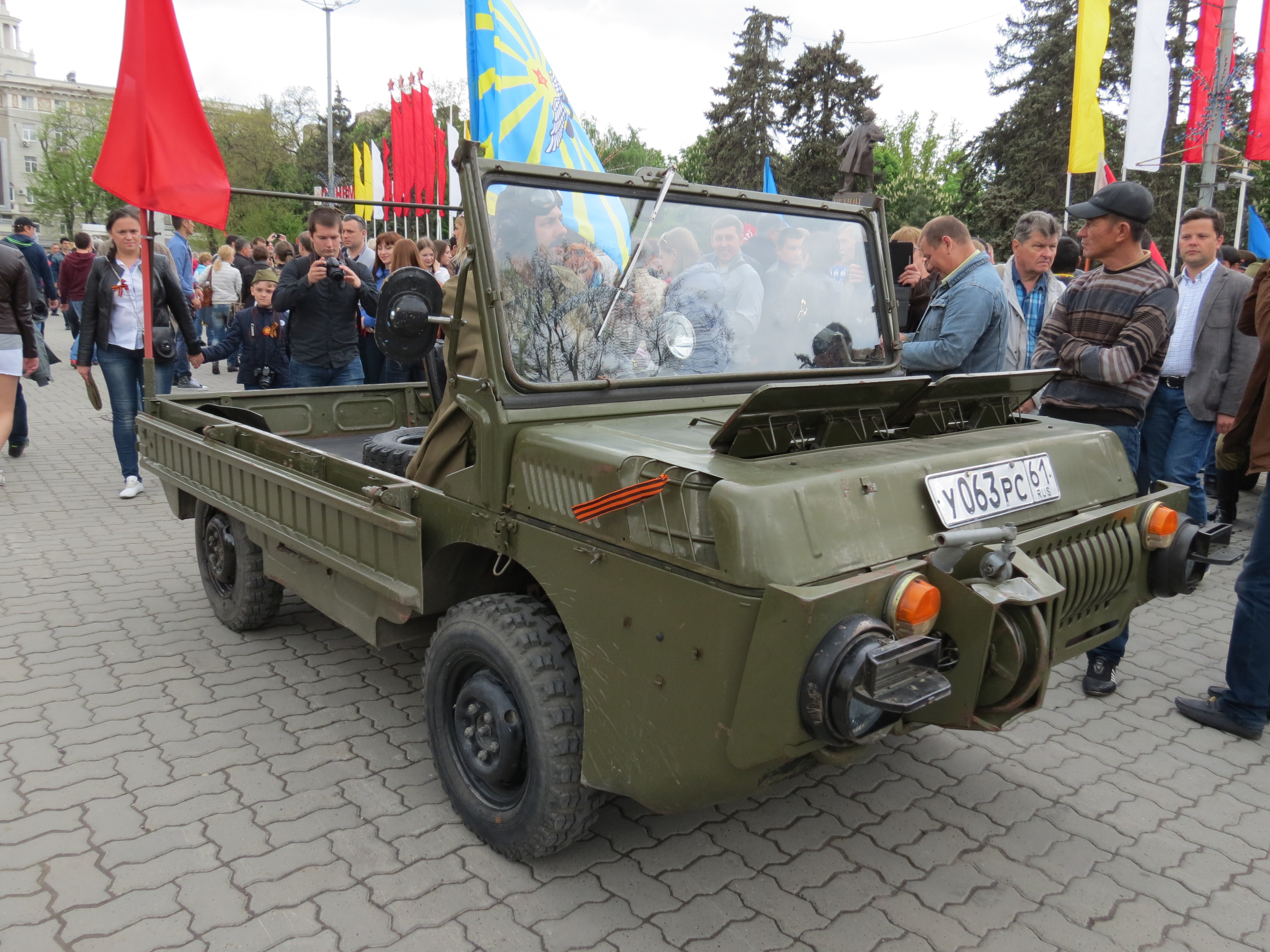 В Ростове в День Победы организованы выставки военной техники и ретро-автомобилей  [ФОТО] | KR-News.Ru - Информационный портал Ростовской области